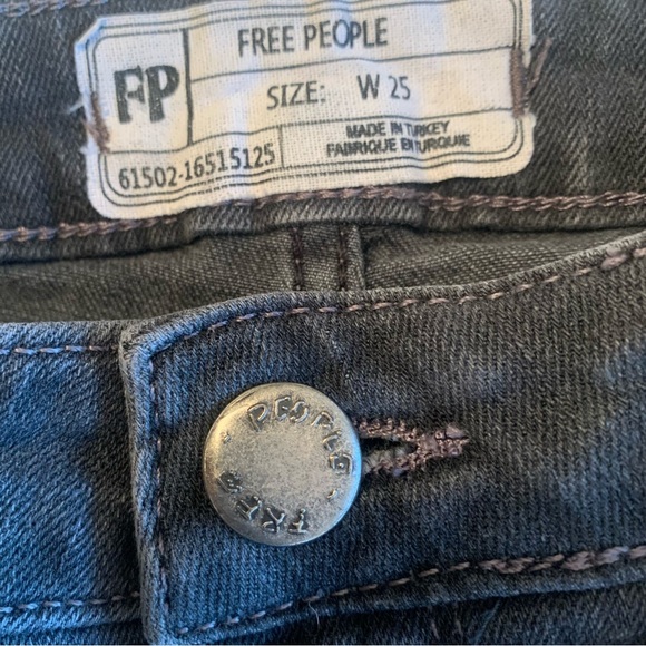 Free People Black Skinny Jeans Size 25 - Picture 5 of 8